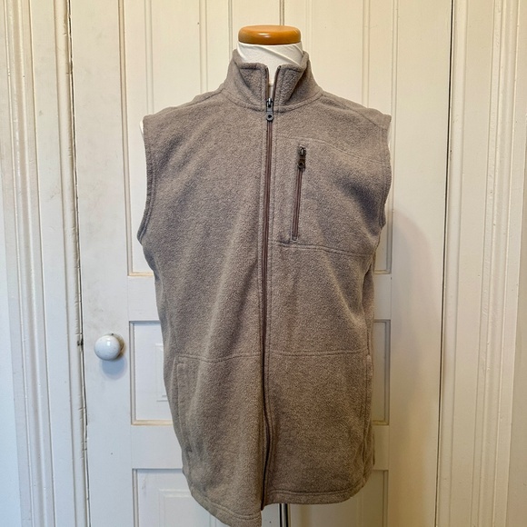 Men's Fleece Vest L Grey Zip Pockets Croft and Barrel NEW - Picture 6 of 11